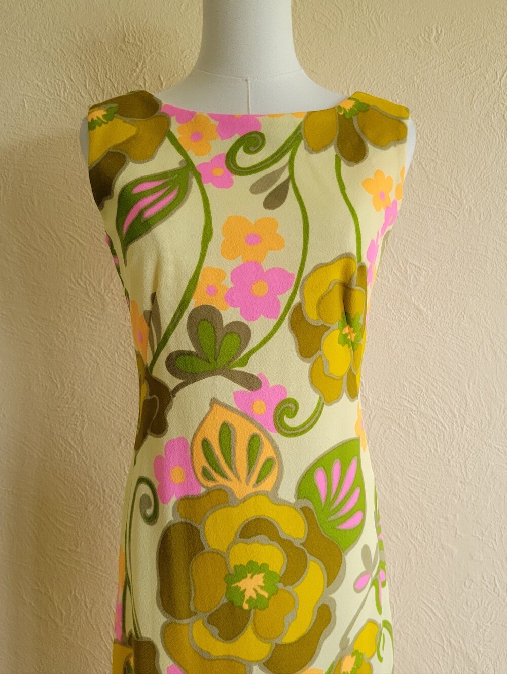 Vintage Yellow Floral Polyester Dress - Picture 2 of 7